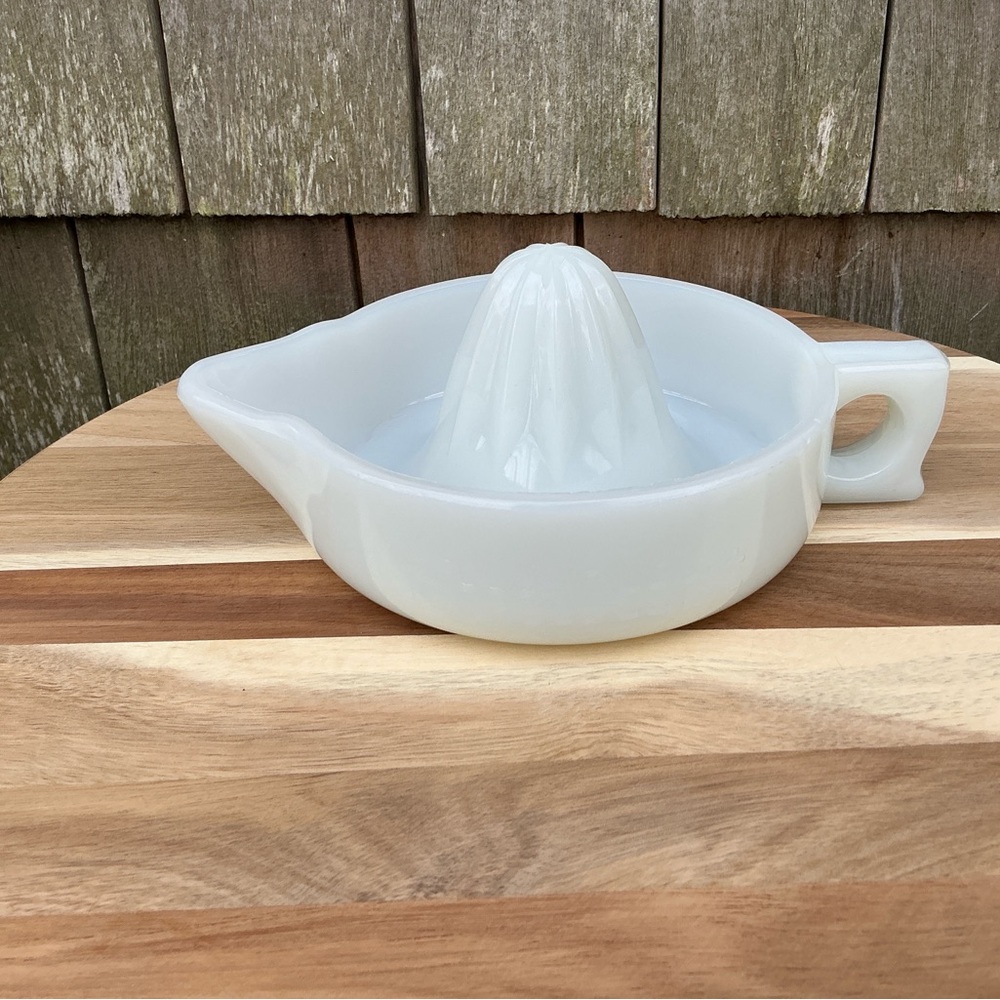 Vintage Sunkist Milk Glass Reamer - Juicer